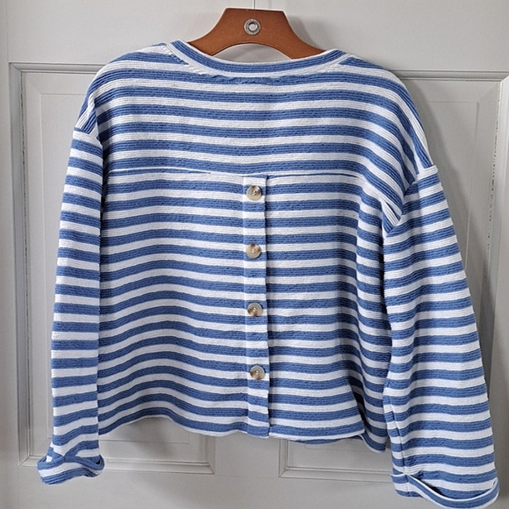 Blu Pepper Oversized Cropped Textured Boxy Blue White Striped Pullover Sweater - Picture 6 of 9